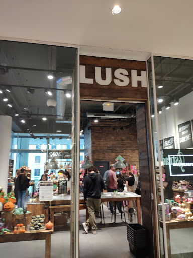 LUSH - Marseille Terrasses