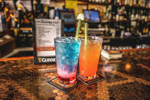 Bar «Nauti Mermaid Bar & Bistro», reviews and photos, 1343 NW U.S. 101, Lincoln City, OR 97367, USA