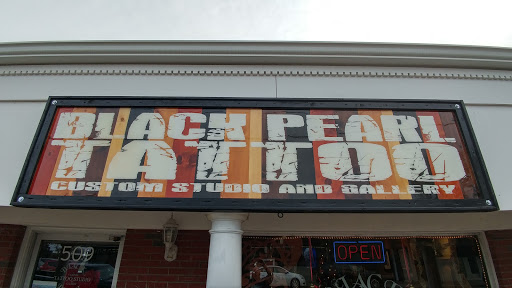 Tattoo Shop «Black Pearl Tattoo Studio & Gallery», reviews and photos, 509 Main St, Hyannis, MA 02601, USA