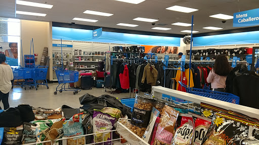 Clothing Store «Ross Dress for Less», reviews and photos, 212 Towne Center Dr, Compton, CA 90220, USA