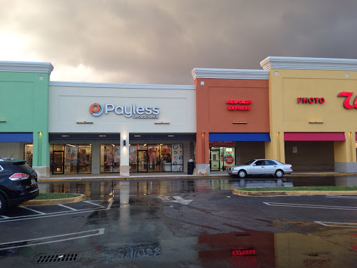 Shopping Mall «Central Shopping Plaza», reviews and photos, 3825 NW 7th St, Miami, FL 33126, USA