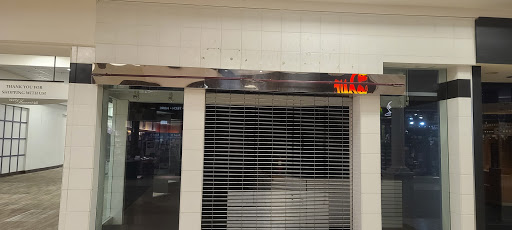 Shopping Mall «North Hanover Mall», reviews and photos, 1155 Carlisle St, Hanover, PA 17331, USA