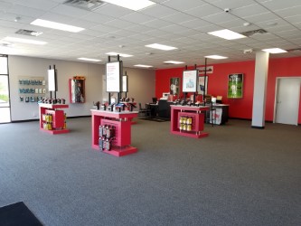 Cell Phone Store «Verizon Authorized Retailer, TCC», reviews and photos, 5688 W Broad St b, Galloway, OH 43119, USA