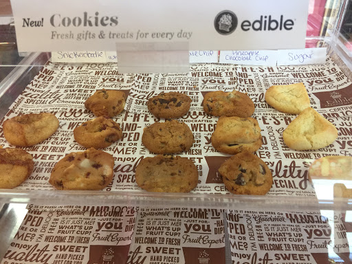 Gift Shop «Edible Arrangements», reviews and photos, 5 Regent Park Blvd Unit 101, Asheville, NC 28806, USA