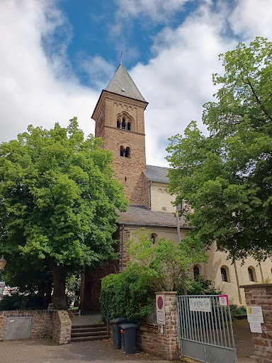 Tierarztpraxis Waltraud Nüßlein unter Koblenz, 