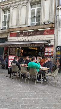 Atmosphère du Restaurant turc Regal Kebab à Nantes - n°4
