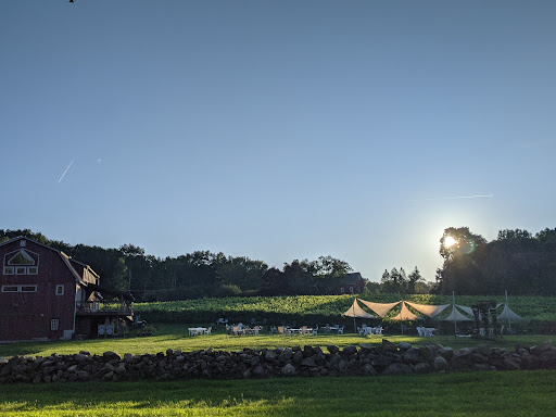 Vineyard «Lost Acres Vineyard», reviews and photos, 80 Lost Acres Rd, North Granby, CT 06060, USA