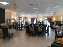 Atmosphère du Restaurant L ARTENSET à Saint-Martial-d'Artenset - n°13