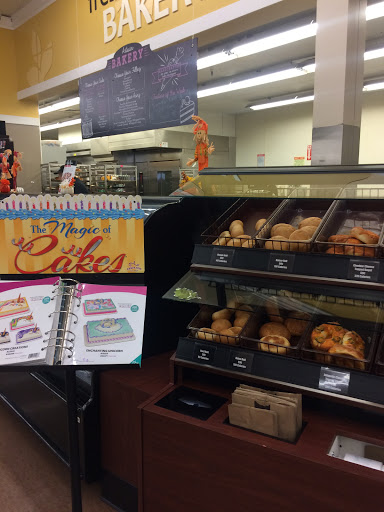 Grocery Store «Albertsons», reviews and photos, 441 N Val Vista Village Mhp, Mesa, AZ 85213, USA