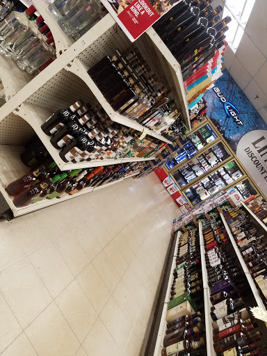 Liquor Store «Lincoln Discount Liquors», reviews and photos, 560 Lincoln St, Worcester, MA 01605, USA