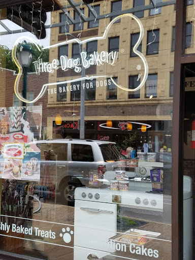Three Dog Bakery, 6323 Delmar Blvd, University City, MO 63130, USA, 