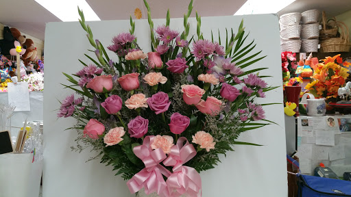 Florist «Roadrunner Florist», reviews and photos, 2007 W Bethany Home Rd, Phoenix, AZ 85015, USA