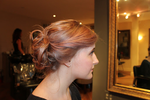 Hair Salon «AKA Salon - A Glenn Ricci Salon», reviews and photos, 6610 Lower York Rd, New Hope, PA 18938, USA