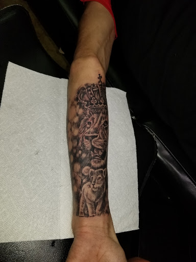 Explore front thigh tattoo ideas, creative tattoo ideas in Conway, available at Primal Urge Tattoos