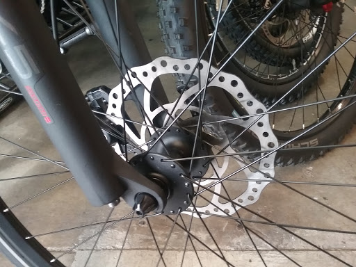 Motorcycle Dealer «Moore And Sons Motorcyles», reviews and photos, 21431 E Cliff Dr, Santa Cruz, CA 95062, USA