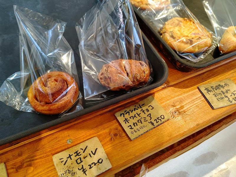 柳島カルチャー〜自家製酵母でつくるパン。