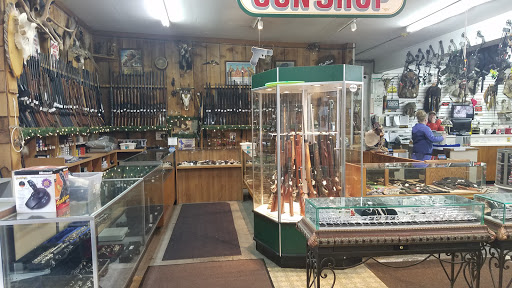 Pawn Shop «AAA Loan & Gun Shop Inc», reviews and photos, 12831 Pacific Hwy SW, Lakewood, WA 98499, USA