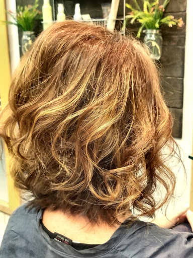 Beauty Salon «Bella Vita Salon & Day Spa», reviews and photos, Bella Vita Salon & Day Spa, 285 Liberty St NE #130, Salem, OR 97301, USA