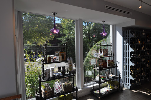 Wine Store «DCanter Wine Boutique», reviews and photos, 545 8th St SE, Washington, DC 20003, USA