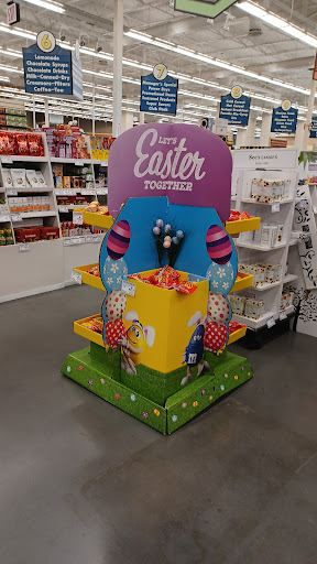 Grocery Store «Keesler Commissary», reviews and photos, 508 Larcher Blvd, Biloxi, MS 39534, USA