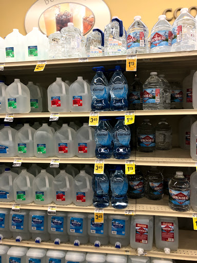 Grocery Store «Vons», reviews and photos, 16830 San Fernando Mission Blvd, Granada Hills, CA 91344, USA