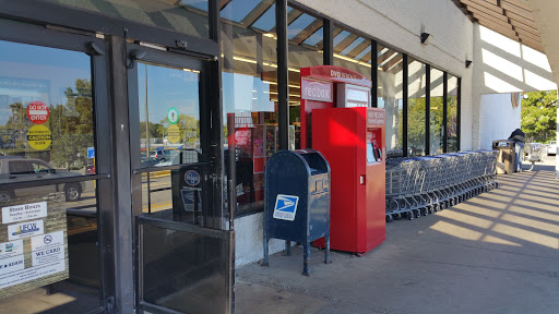 Grocery Store «Kroger», reviews and photos, 1555 Wayne Ave, Dayton, OH 45410, USA