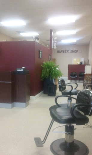 Hair Salon «Manlius Family Barber and Beauty», reviews and photos, 240 W Seneca St Suite 9, Manlius, NY 13104, USA