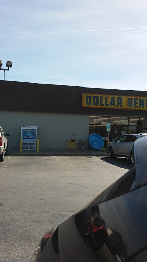 Discount Store «Dollar General», reviews and photos, 501 W Front St, Hutto, TX 78634, USA
