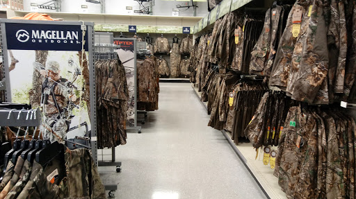 Sporting Goods Store «Academy Sports + Outdoors», reviews and photos, 8668 S Broadway Ave, Tyler, TX 75703, USA