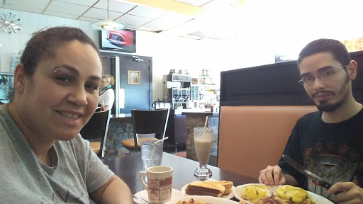 Shopping Mall «Town Line Plaza», reviews and photos, 80 Town Line Rd, Rocky Hill, CT 06067, USA