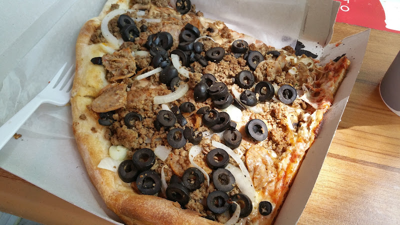 #7 best pizza place in Atlanta - Rosa's Pizza