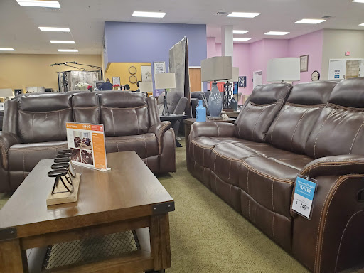 Shopping Mall «Middlesex Mall», reviews and photos, 6747 Hadley Rd, South Plainfield, NJ 07080, USA