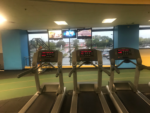 Gym «LA Fitness», reviews and photos, 6821 Dempster St, Morton Grove, IL 60053, USA