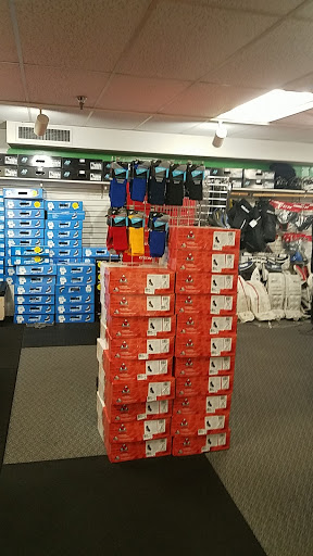 Sporting Goods Store «Play It Again Sports», reviews and photos, 11317 MN-7, Minnetonka, MN 55305, USA