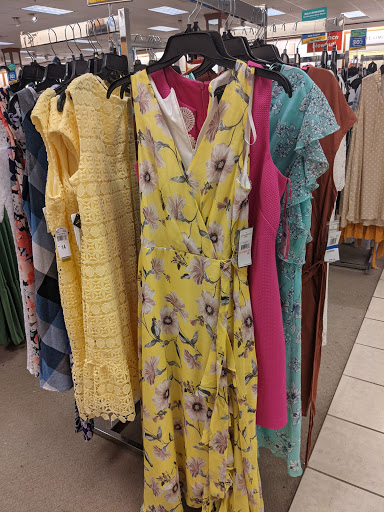 Department Store «Belk», reviews and photos, 377 W Jackson St, Cookeville, TN 38501, USA