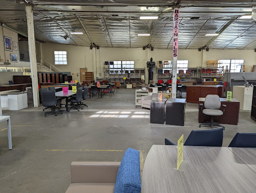 Used Office Furniture Store «TR Trading Company», reviews and photos, 15604 S Broadway, Gardena, CA 90248, USA