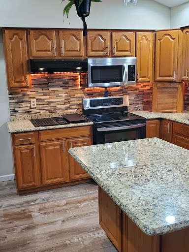Kitchen Remodeler «NU-LOOK Cabinet Refacing», reviews and photos, 107 Norris Dr Suite G, Rochester, NY 14610, USA