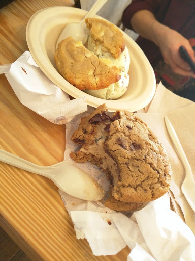 Ice Cream Shop «Moojo», reviews and photos, 2322 Guadalupe St, Austin, TX 78705, USA