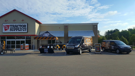 Home Improvement Store «Tractor Supply Co.», reviews and photos, 82 Turnpike Rd, Ipswich, MA 01938, USA