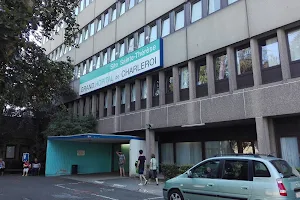 Grand Hôpital De Charleroi - Sainte-Thérèse image