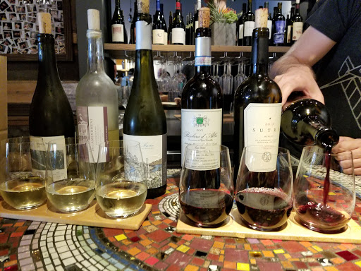 Wine Store «Swirl On Castro», reviews and photos, 572 Castro St, San Francisco, CA 94114, USA
