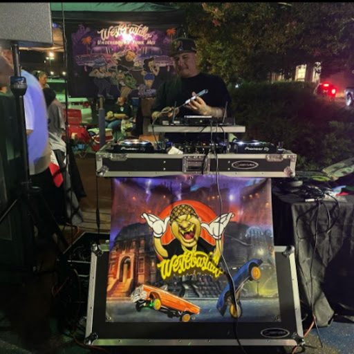 Screen Printer «Trade Print Giant», reviews and photos, 475 S Arrowhead Ave, San Bernardino, CA 92408, USA