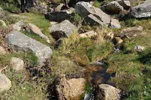 Pedregal de Irimia - Nacimiento del río Miño image