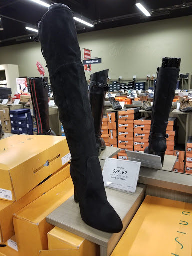 Shoe Store «DSW Designer Shoe Warehouse», reviews and photos, 4120 E 4th St, Ontario, CA 91764, USA