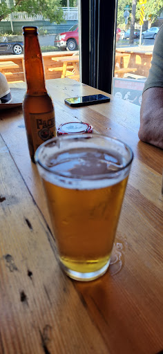 Restaurant «Laurelthirst Public House», reviews and photos, 2958 NE Glisan St, Portland, OR 97232, USA