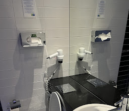 Holiday Inn Express Bremen Airport, an IHG Hotel photo