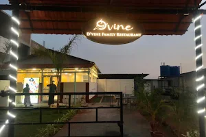 D'vine Family Restaurant image