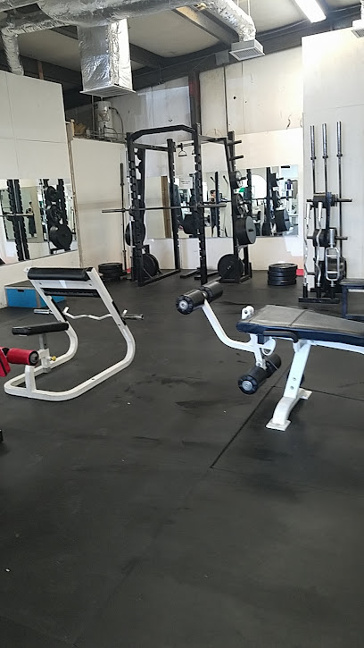 Body Elite Fitness - 3300 Coors Blvd NW, Albuquerque, NM 87120