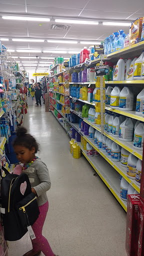 Discount Store «Dollar General», reviews and photos, 750 Newfield St, Middletown, CT 06457, USA