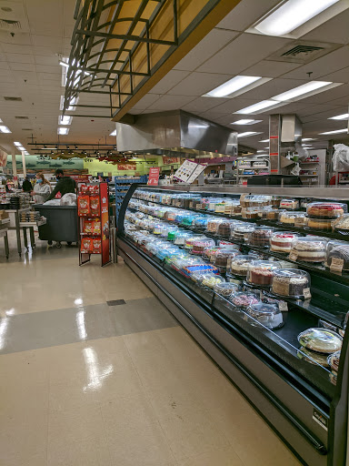 Grocery Store «Hannaford Supermarket», reviews and photos, 2 Freetown Rd #27, Raymond, NH 03077, USA